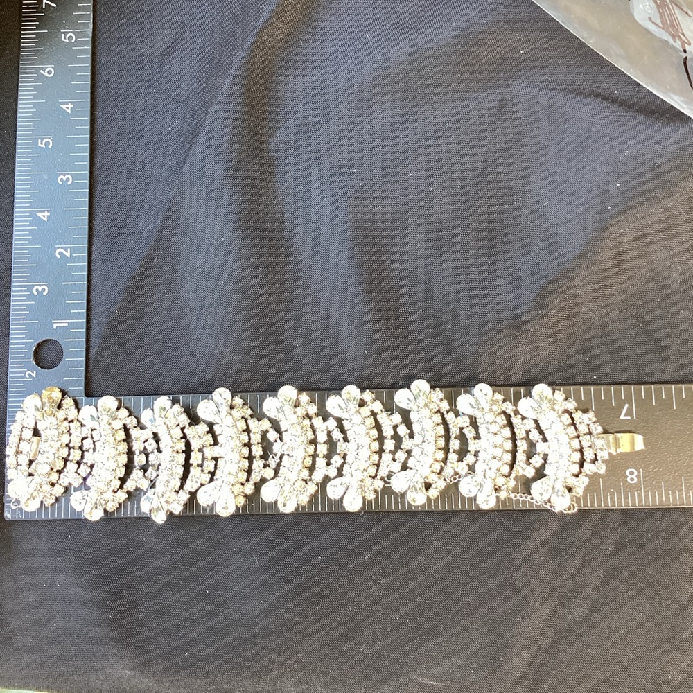 Luxurious Vintage Crystal Statement Bracelet Sher… - image 6